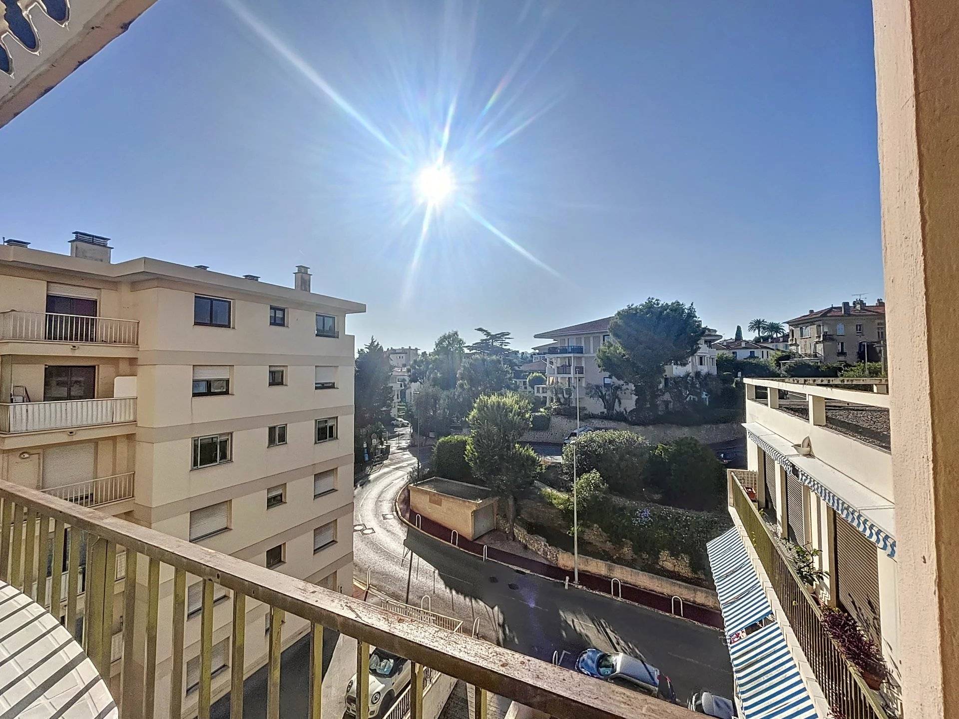 Vente Appartement 89m² 3 Pièces à Cannes (06400) - Home Riviera